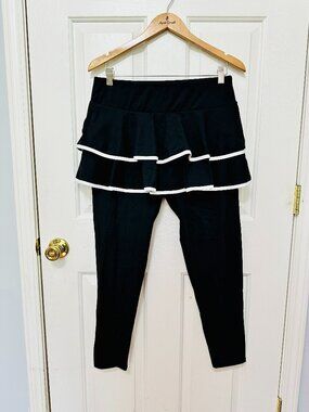 NEW BLACK WITH WHITE TRIM LEGGINGS WITH ATTACHED A-LINE MINI SKIRT XL